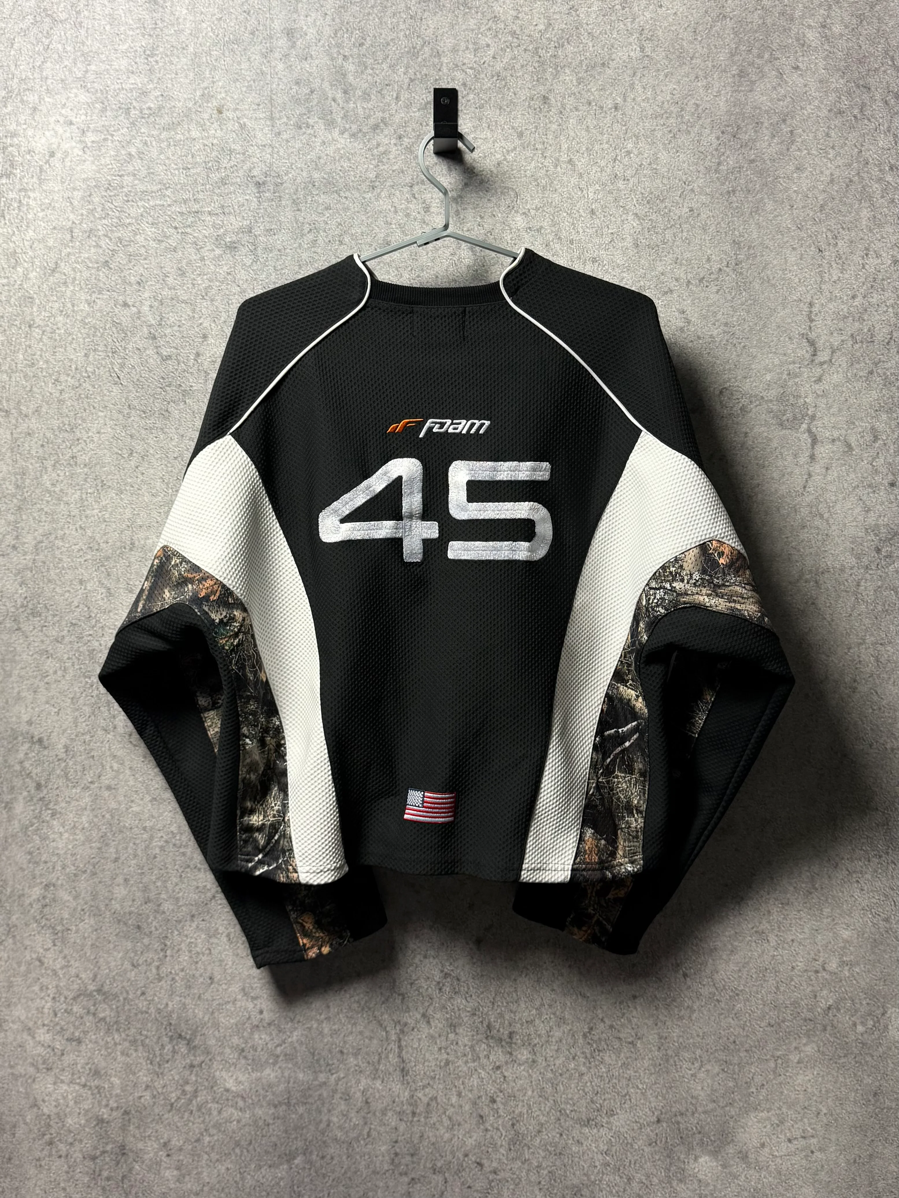 ARCHIVE HUNTER CAMO HOCKEY JERSEY - Image 4