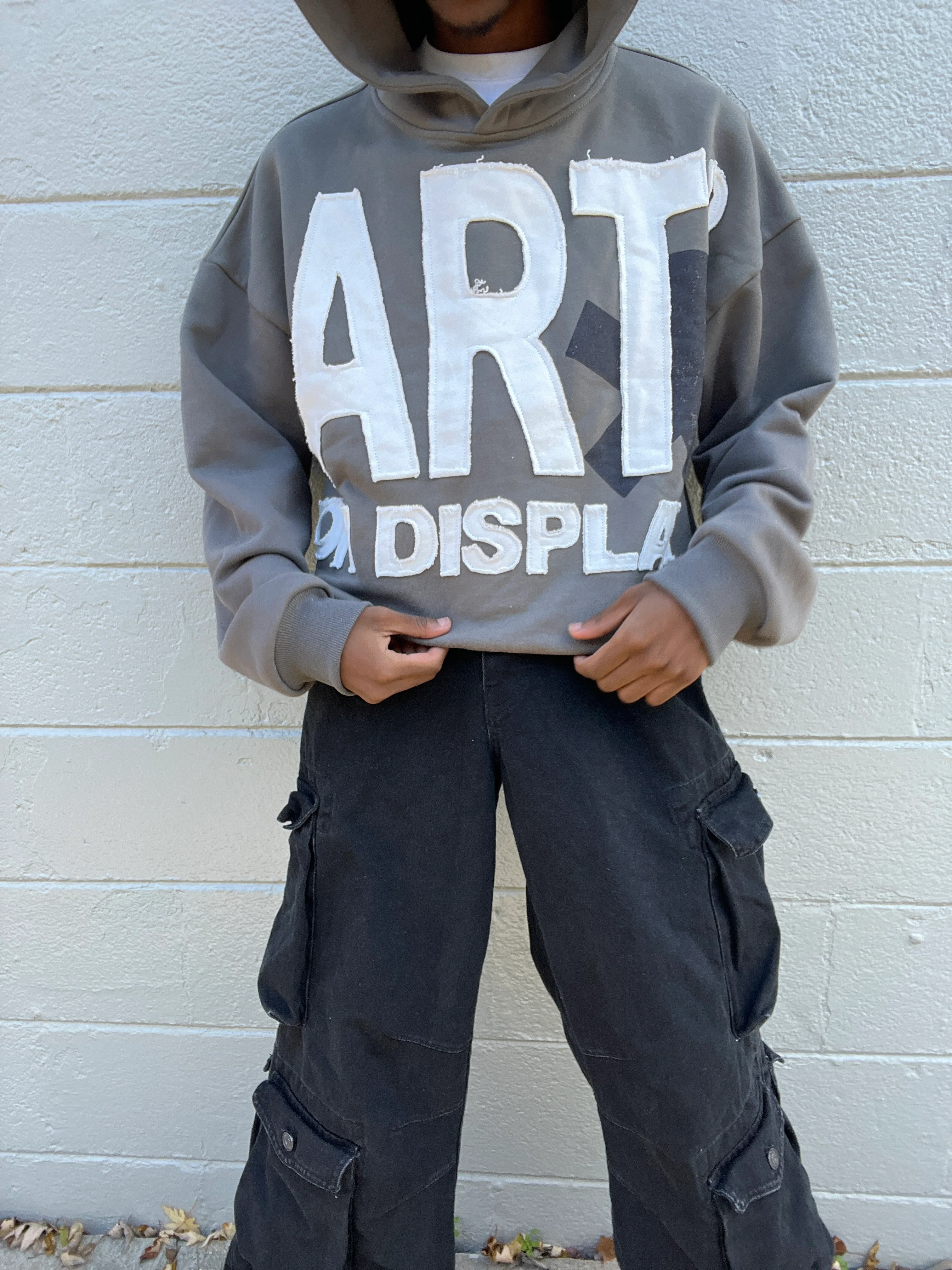 'ART ON DISPLAY' HEAVYWEIGHT HOODIE [PRE-ORDER] - Image 3