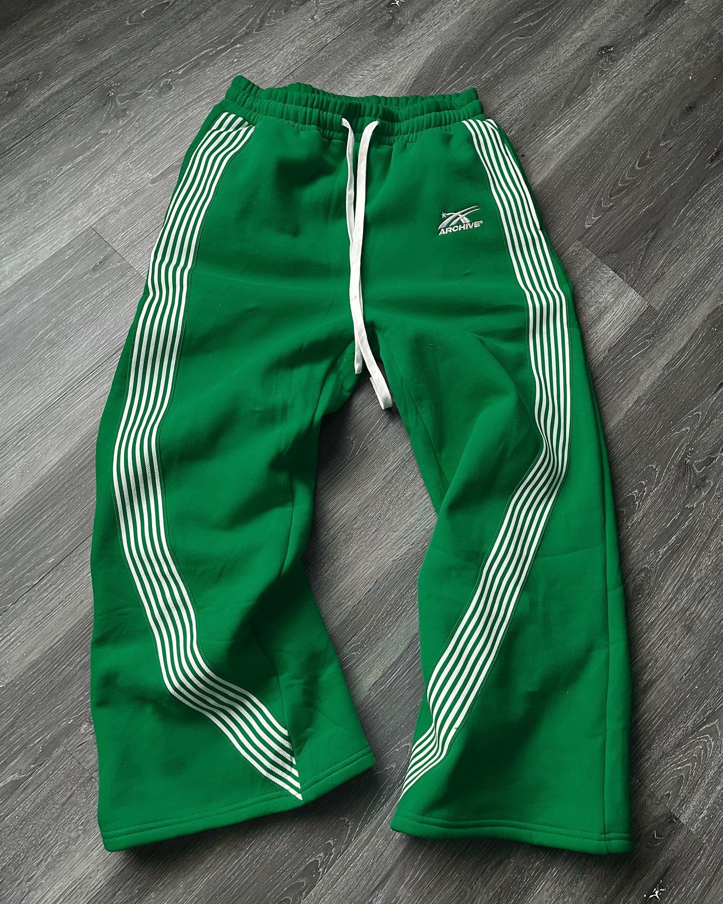 ARCHIVE ESSENTIAL WIDELEG SWEATPANTS GREEN - Image 3