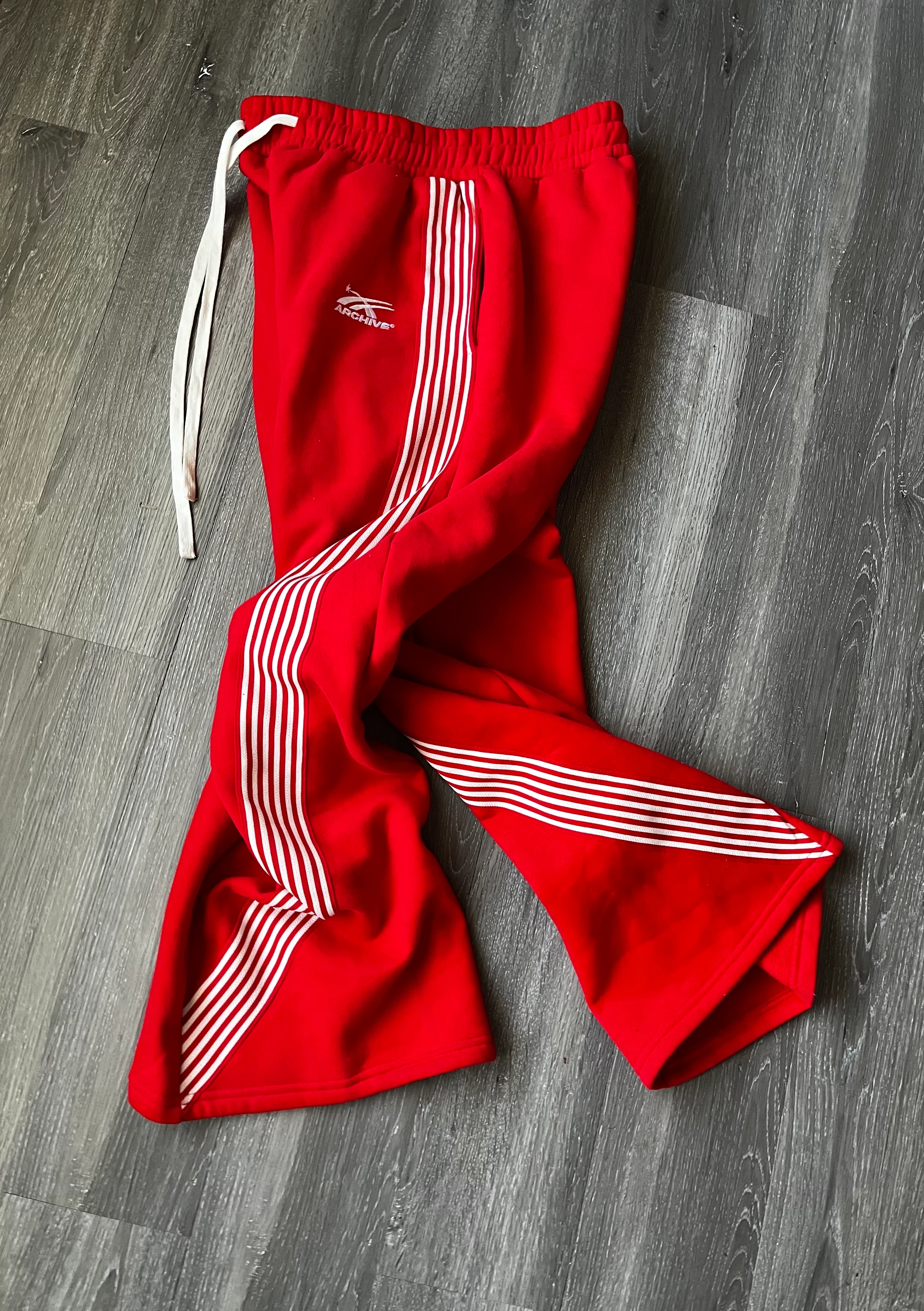 ARCHIVE ESSENTIAL WIDELEG SWEATPANTS RED - Image 6